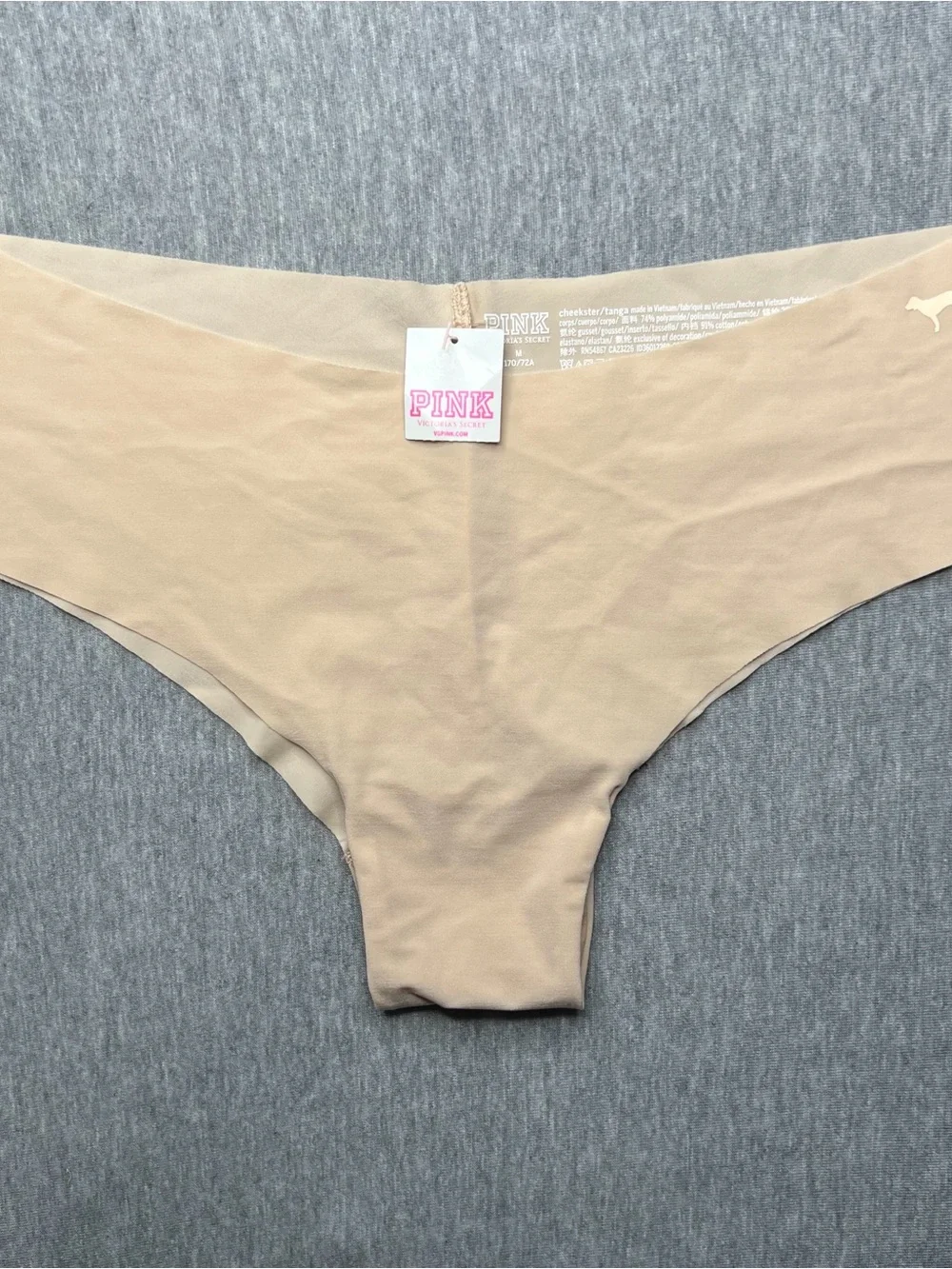 NWT Victoria’s Secret PINK Seemless cheeky panty size medium